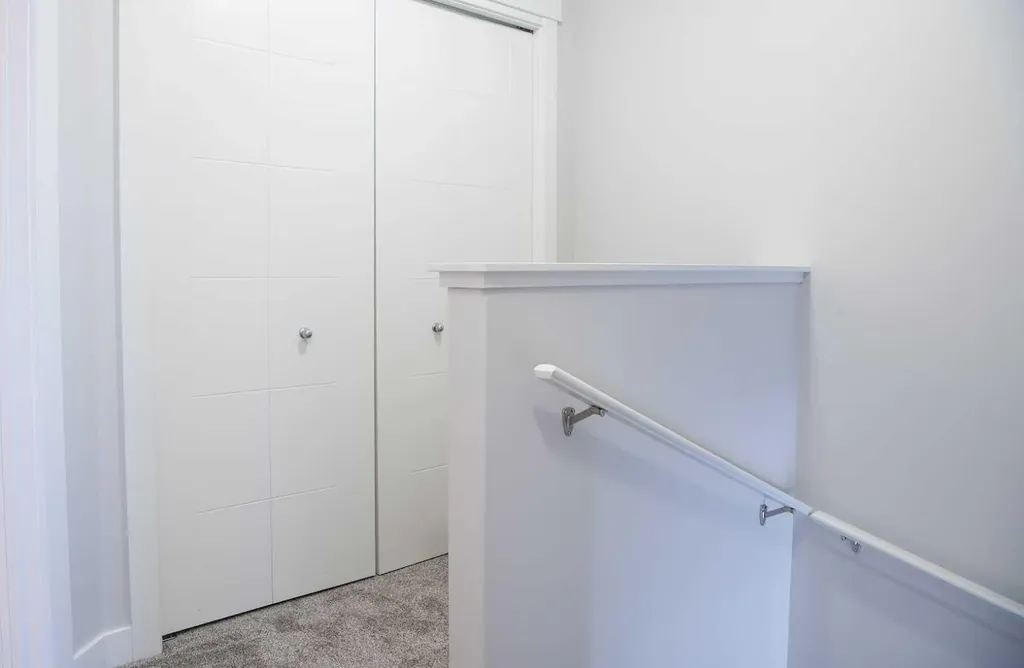 206 Redstone View NE Calgary AB T3N 0M9