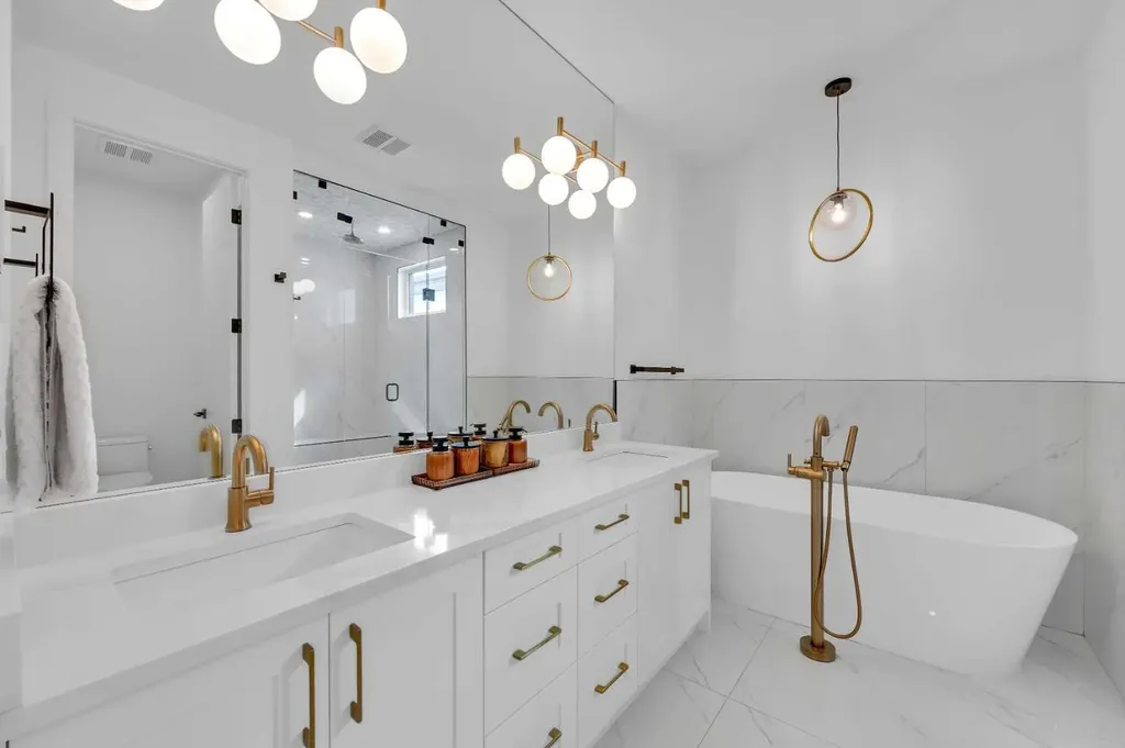 2625 29 Street SW Calgary AB T3E 2K6