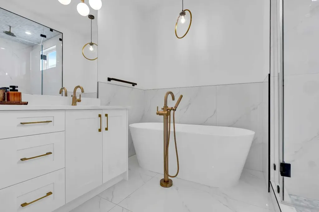 2625 29 Street SW Calgary AB T3E 2K6