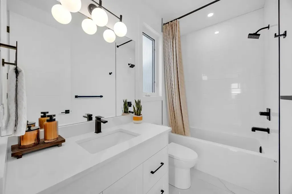 2625 29 Street SW Calgary AB T3E 2K6