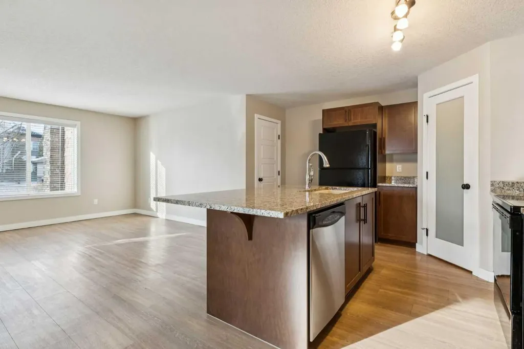 2781 Chinook Winds Drive SW Airdrie AB T4B 3S5