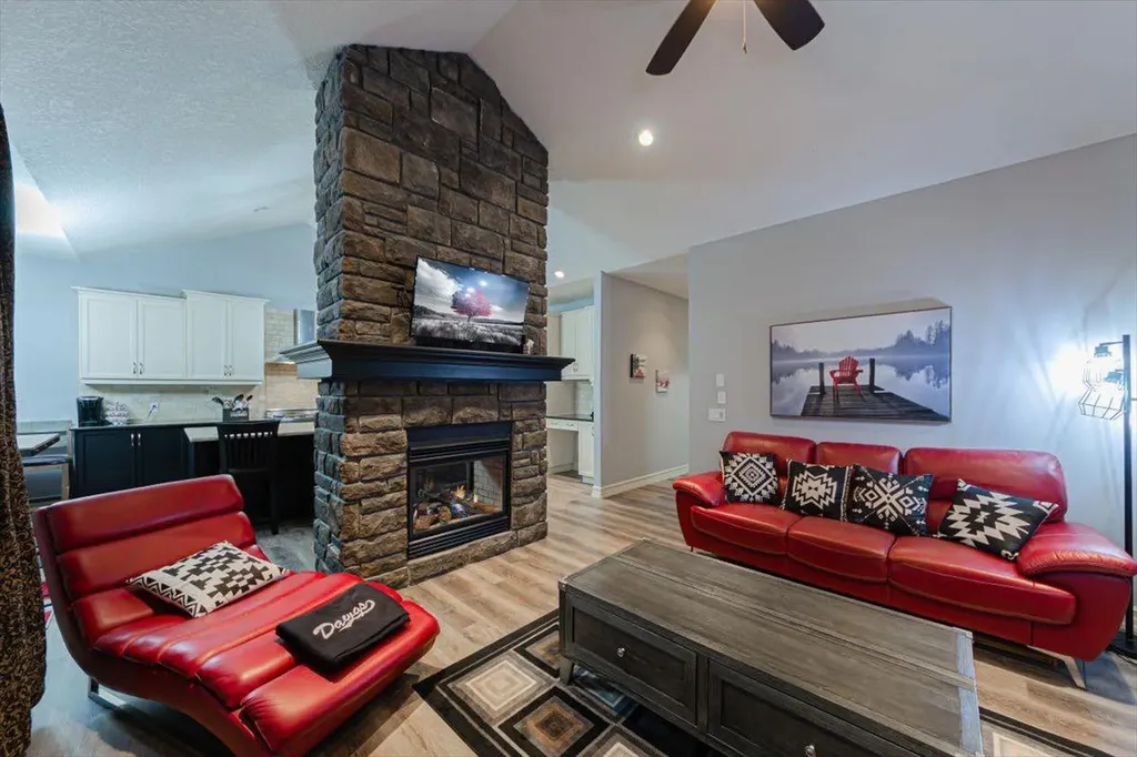 115 Montclair Place Rural Rocky View County AB T4C 0A7
