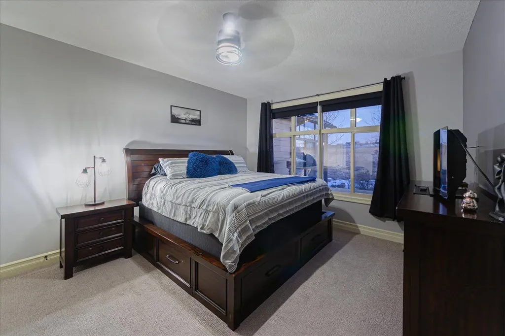 115 Montclair Place Rural Rocky View County AB T4C 0A7