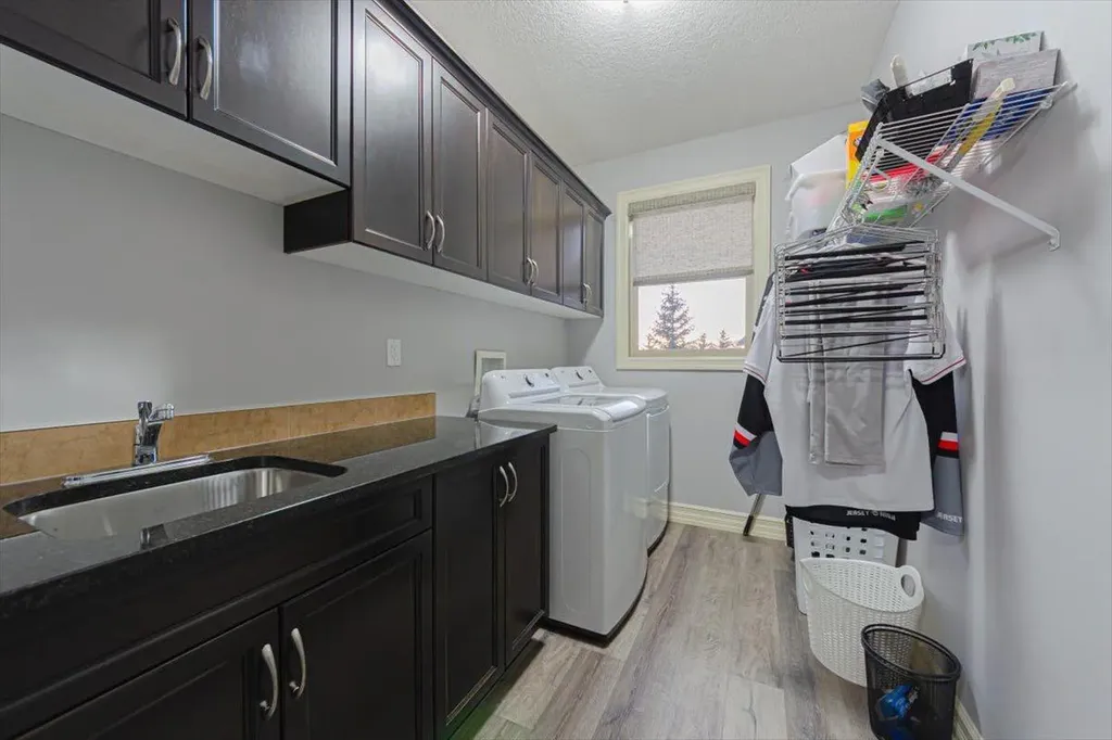 115 Montclair Place Rural Rocky View County AB T4C 0A7