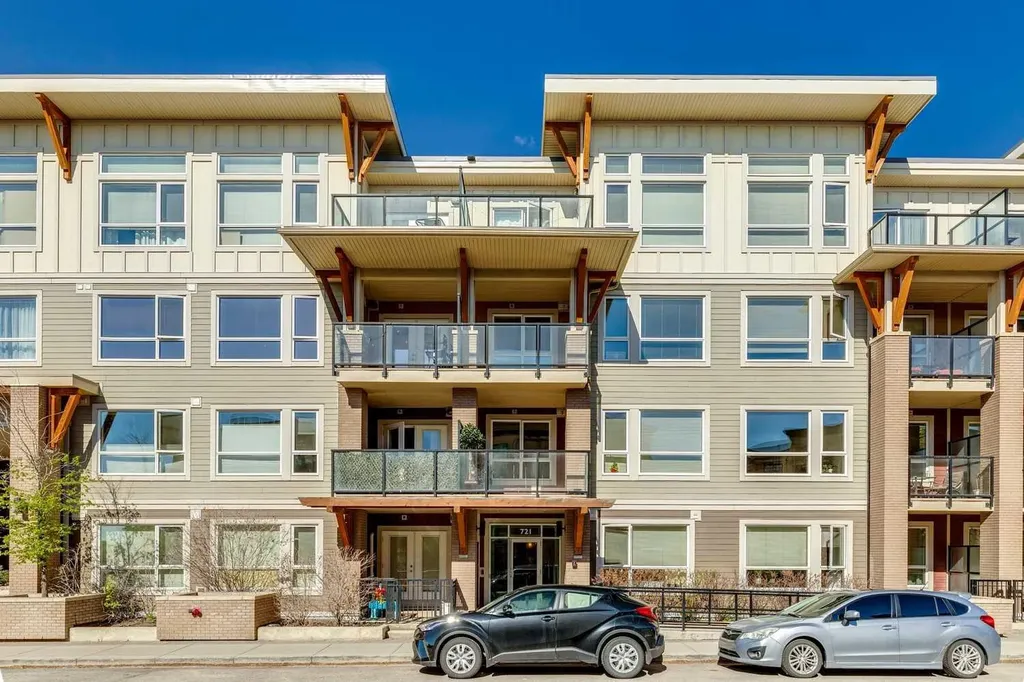 721 4 Street NE Calgary AB T2E 3S7