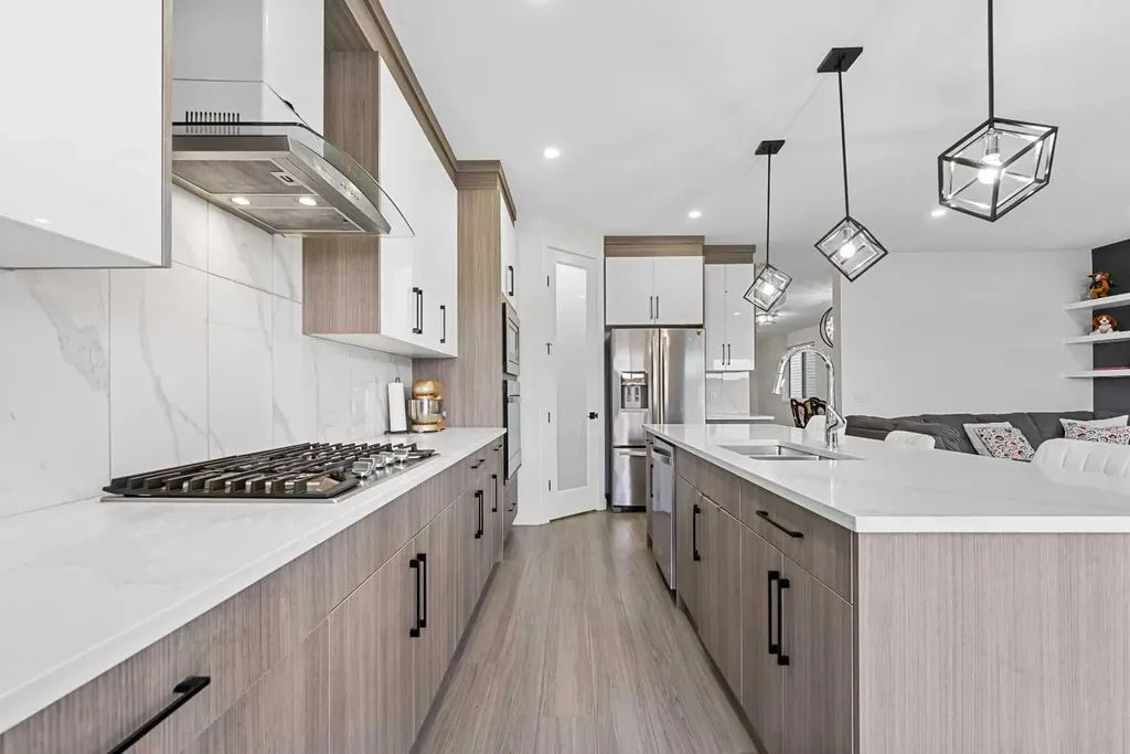 177 Saddlelake Terrace NE Calgary AB T3J 2E8
