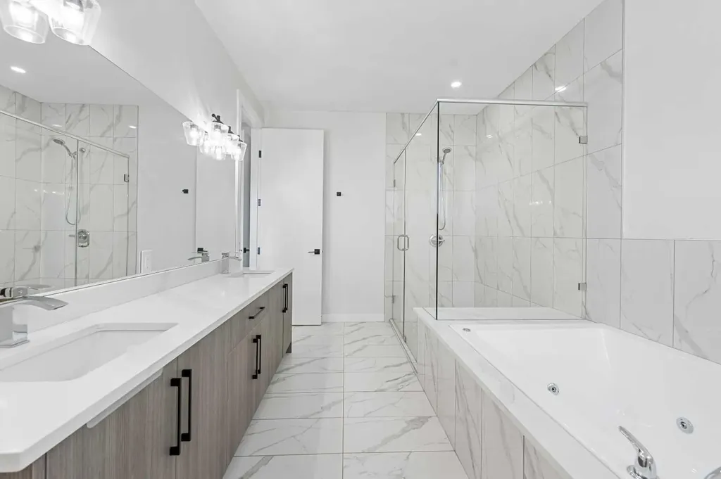 177 Saddlelake Terrace NE Calgary AB T3J 2E8