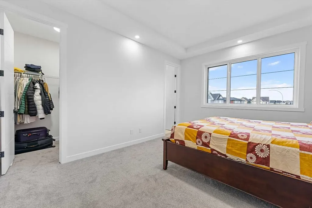 177 Saddlelake Terrace NE Calgary AB T3J 2E8