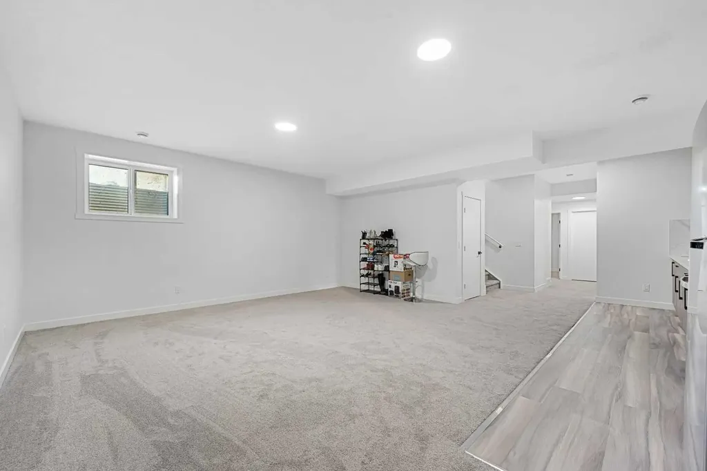 177 Saddlelake Terrace NE Calgary AB T3J 2E8