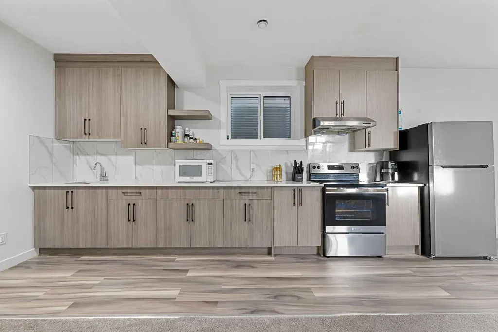 177 Saddlelake Terrace NE Calgary AB T3J 2E8