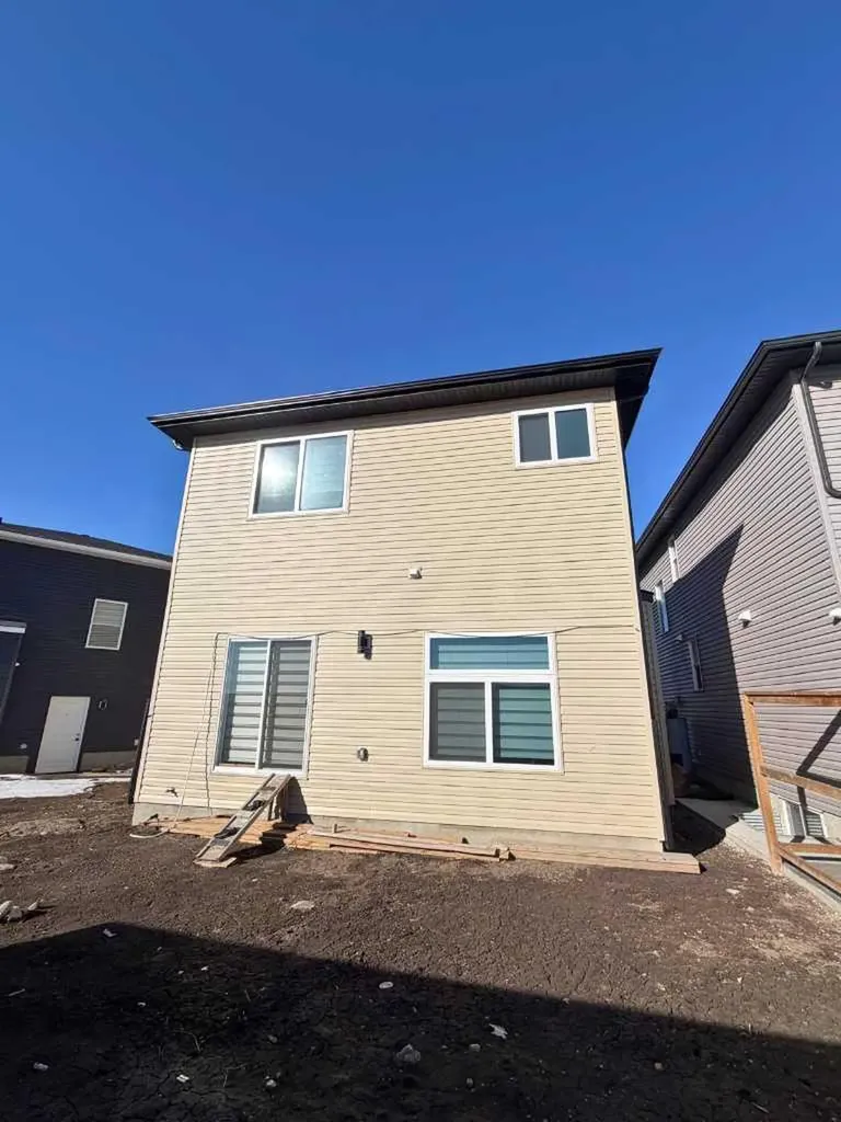 177 Saddlelake Terrace NE Calgary AB T3J 2E8