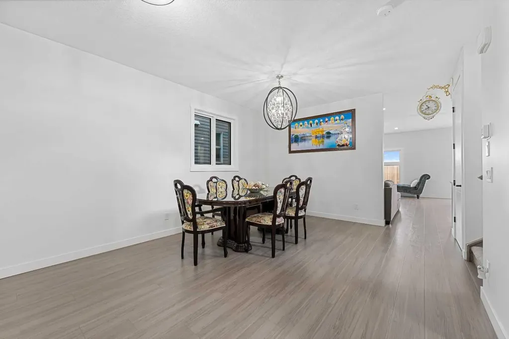 177 Saddlelake Terrace NE Calgary AB T3J 2E8