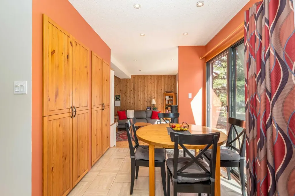 803 800 Larch Place Canmore AB T1W 1S4