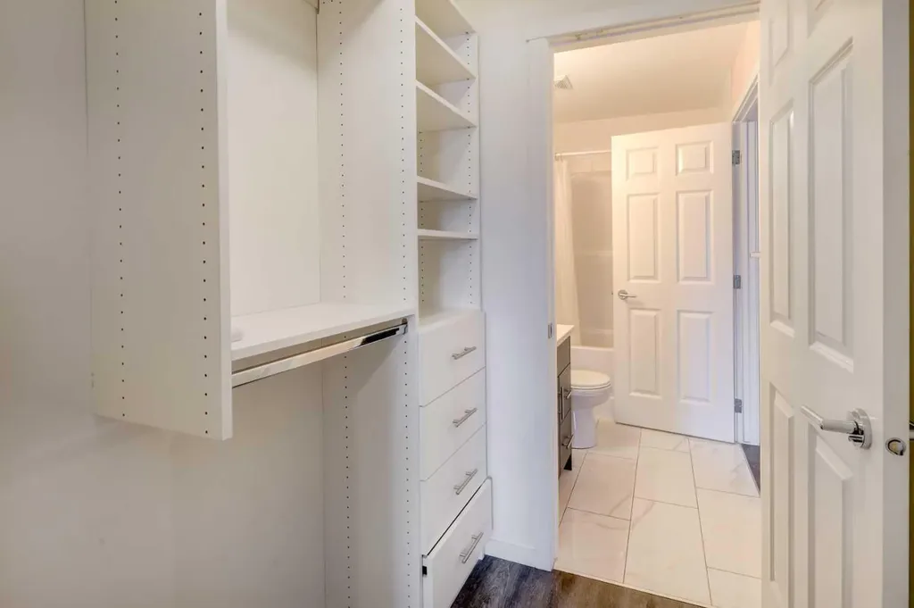 298 Sage Meadows Park NW Calgary AB T3P 1P5