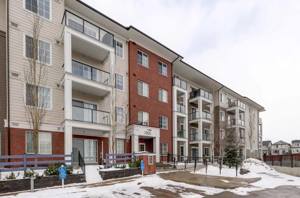 298 Sage Meadows Park NW Calgary AB T3P 1P5