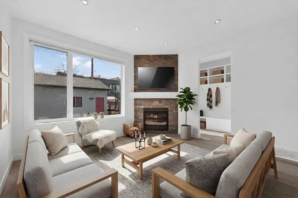 935 Regal Crescent NE Calgary AB T2E 5G8