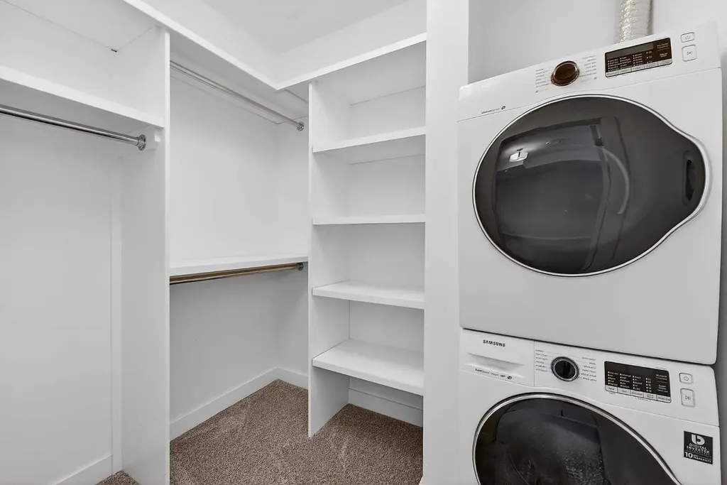 935 Regal Crescent NE Calgary AB T2E 5G8