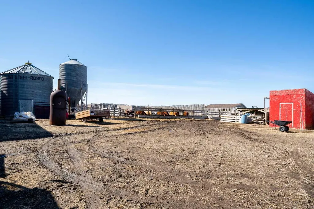 95012 Range Road 105 Rural Forty Mile No. 8 County Of AB T0K 0G0