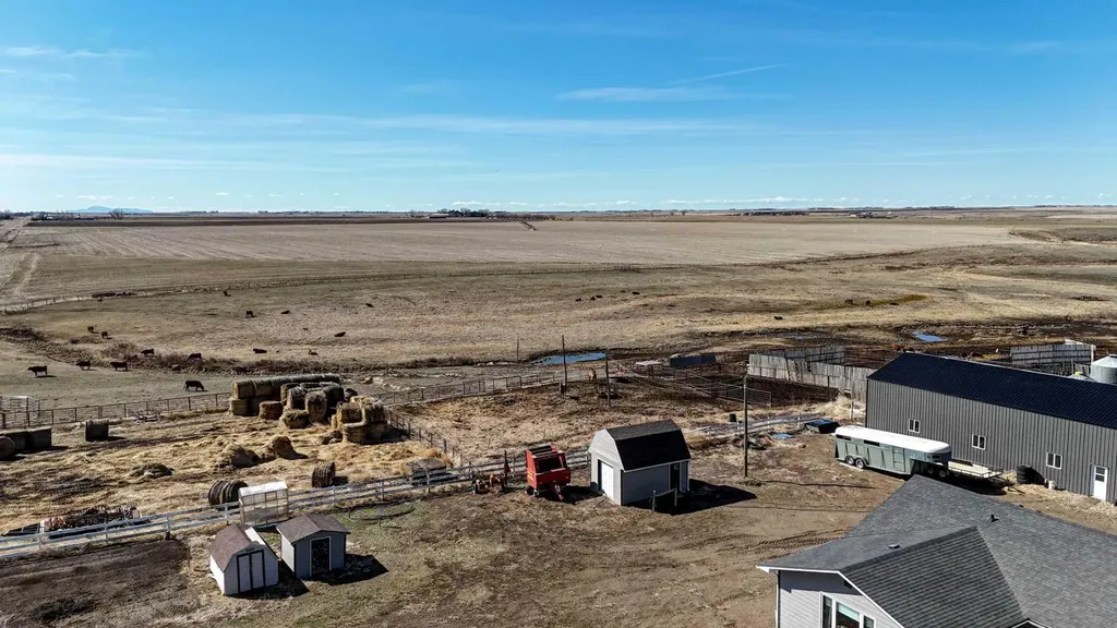 95012 Range Road 105 Rural Forty Mile No. 8 County Of AB T0K 0G0