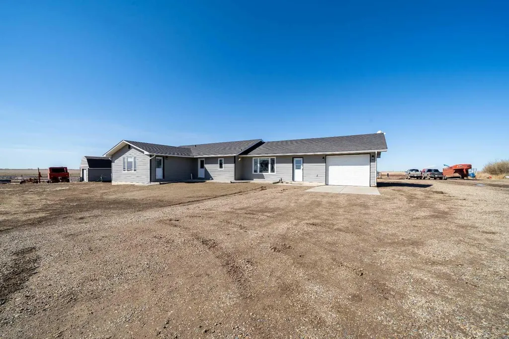 95012 Range Road 105 Rural Forty Mile No. 8 County Of AB T0K 0G0