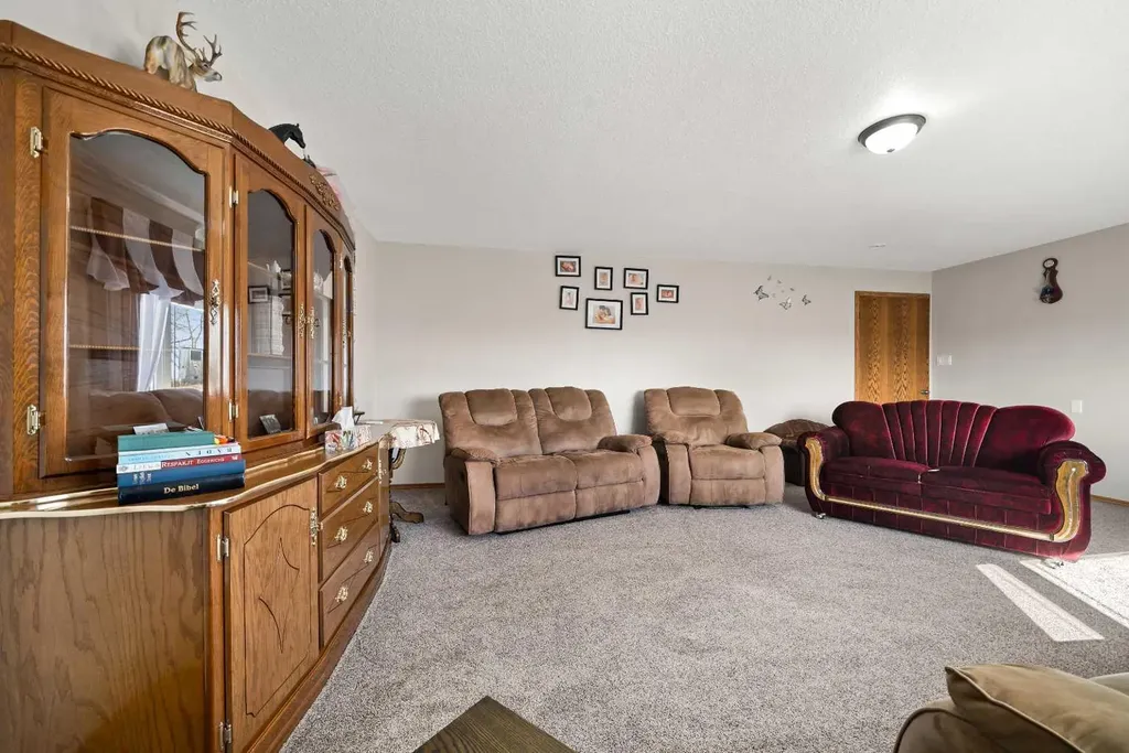 95012 Range Road 105 Rural Forty Mile No. 8 County Of AB T0K 0G0