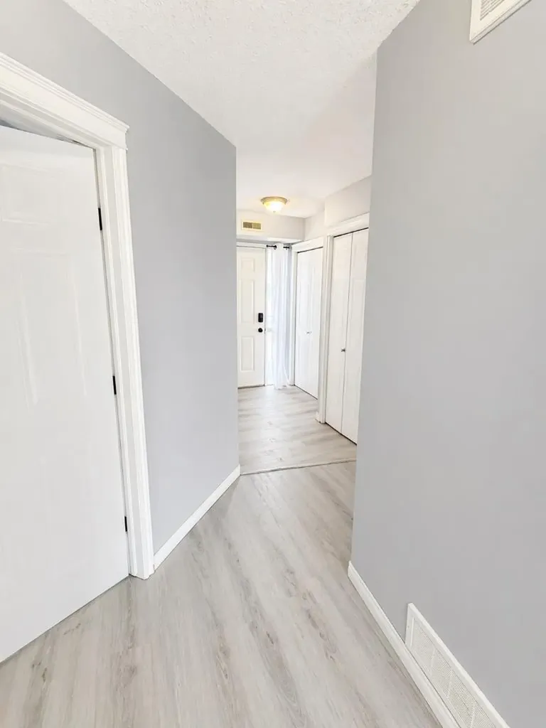 103 Strathaven Drive E Strathmore AB T1P1W3
