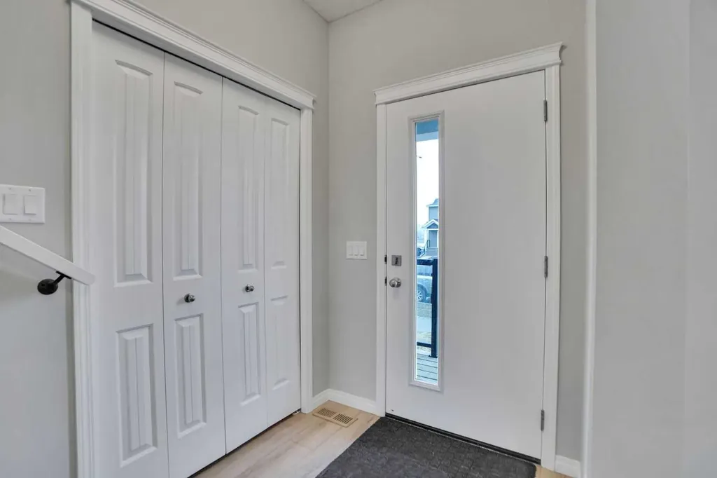 667 Wolf Willow Boulevard SE Calgary AB T2X 5S1