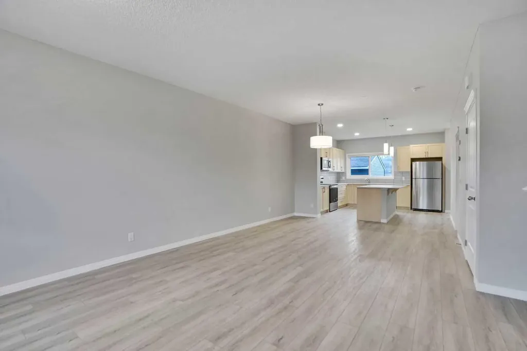 667 Wolf Willow Boulevard SE Calgary AB T2X 5S1