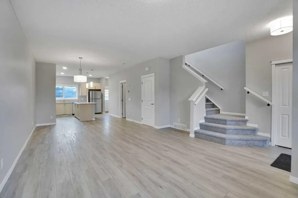 667 Wolf Willow Boulevard SE Calgary AB T2X 5S1