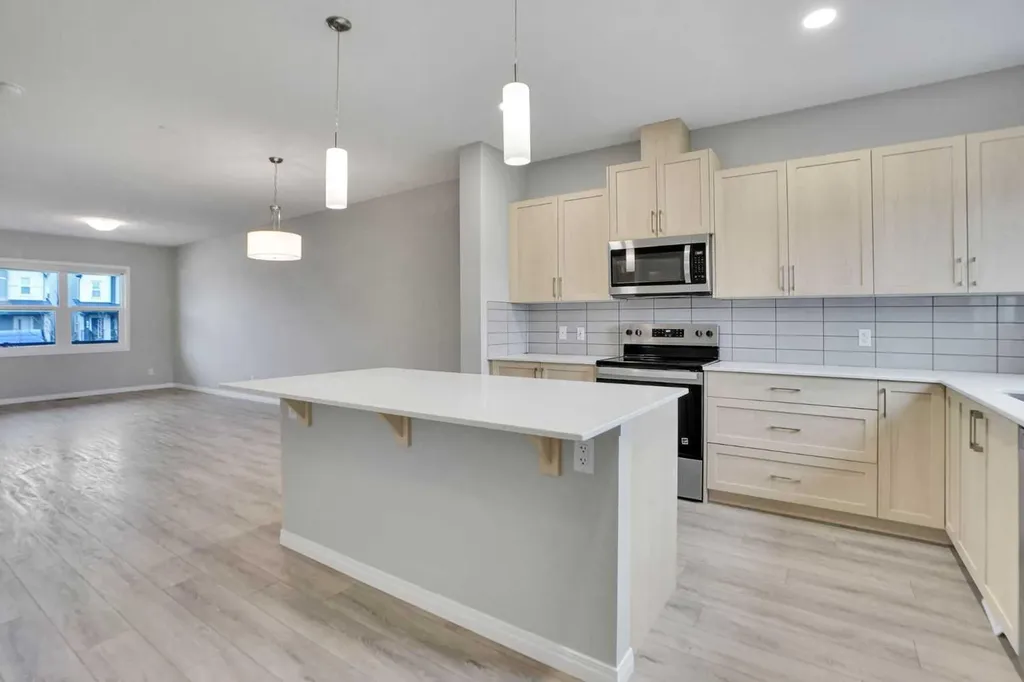 667 Wolf Willow Boulevard SE Calgary AB T2X 5S1
