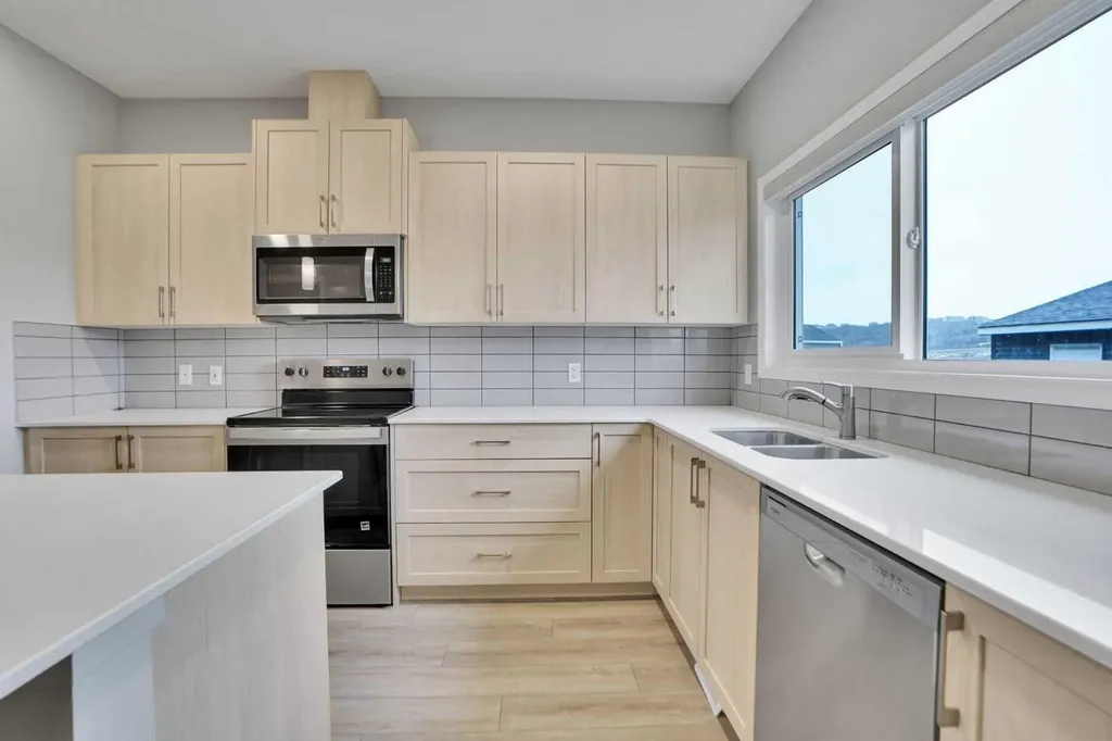 667 Wolf Willow Boulevard SE Calgary AB T2X 5S1