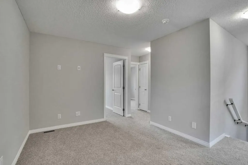 667 Wolf Willow Boulevard SE Calgary AB T2X 5S1