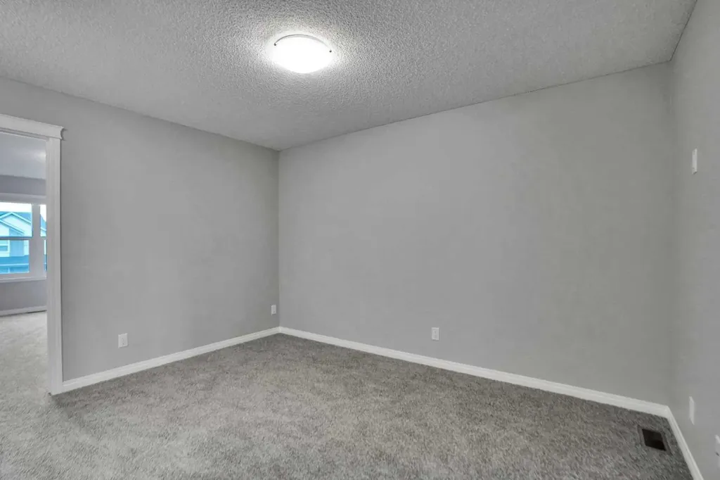 667 Wolf Willow Boulevard SE Calgary AB T2X 5S1