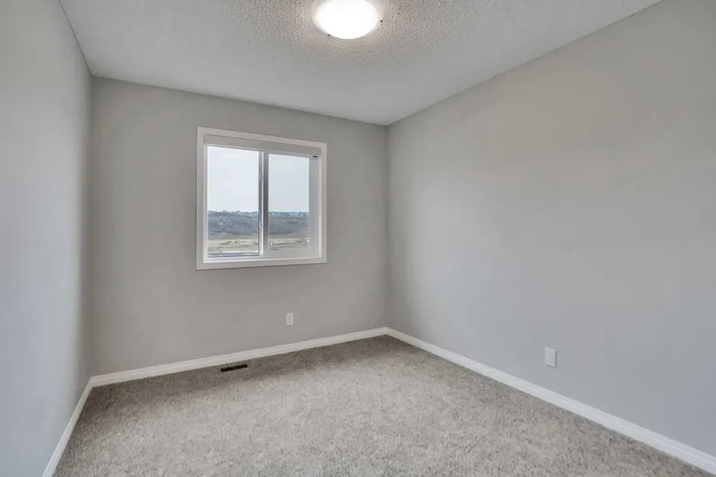 667 Wolf Willow Boulevard SE Calgary AB T2X 5S1