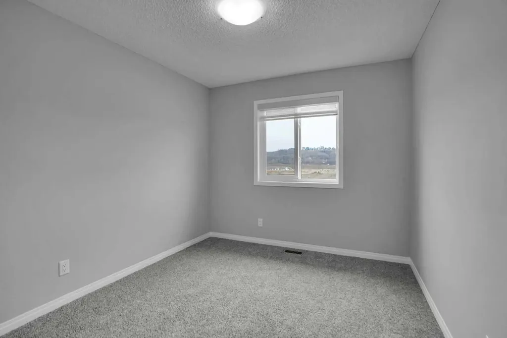 667 Wolf Willow Boulevard SE Calgary AB T2X 5S1