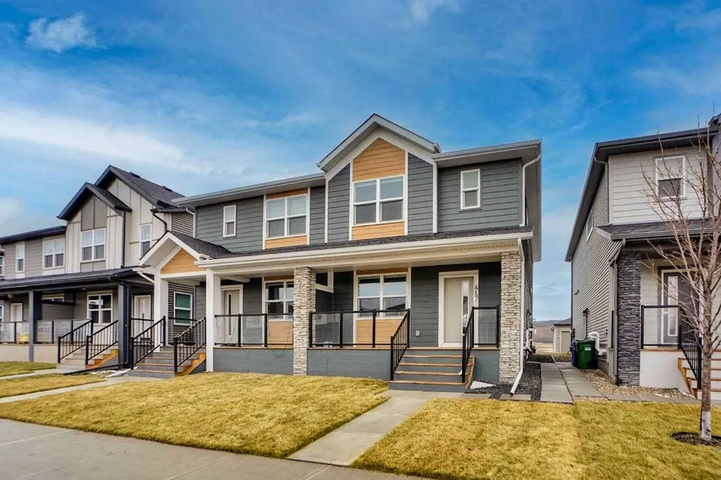 667 Wolf Willow Boulevard SE Calgary AB T2X 5S1
