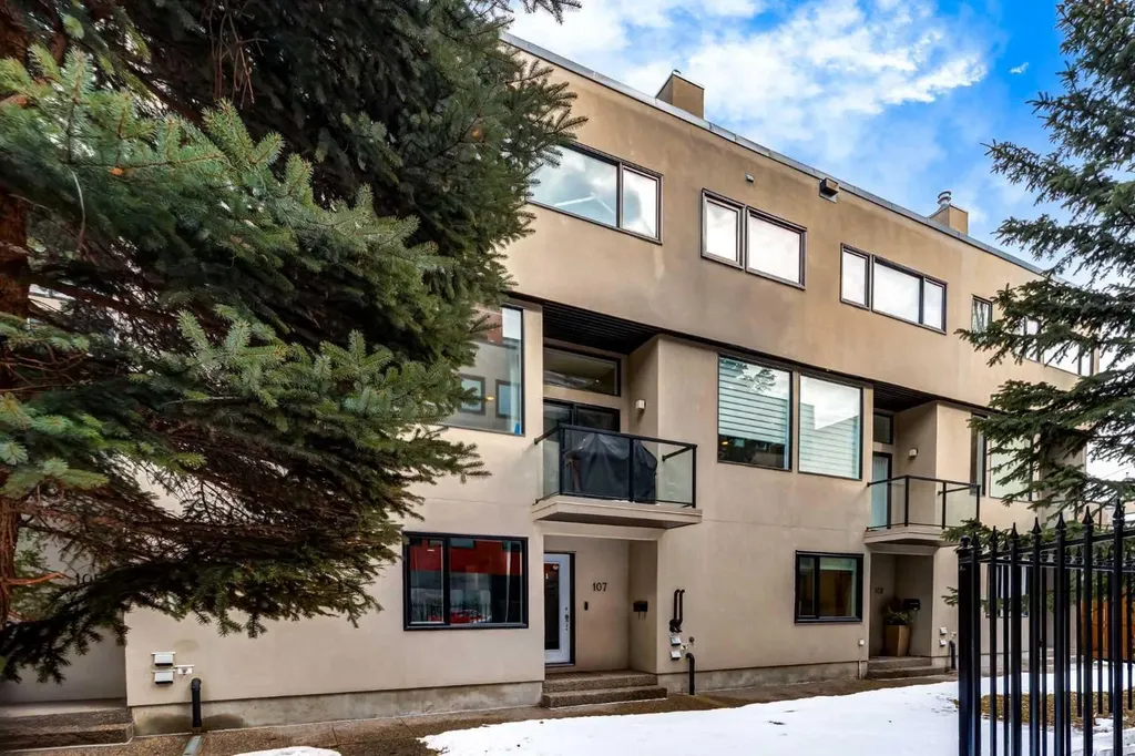 1720 12 Street SW Calgary AB T2T3M9