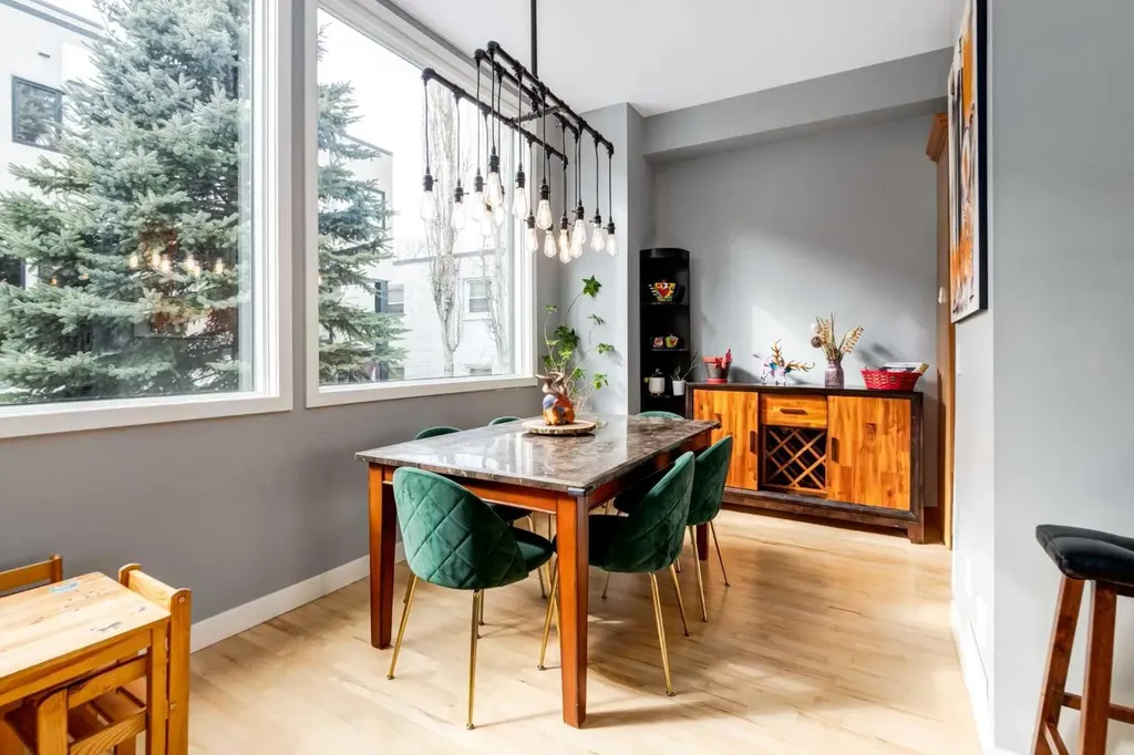 1720 12 Street SW Calgary AB T2T3M9