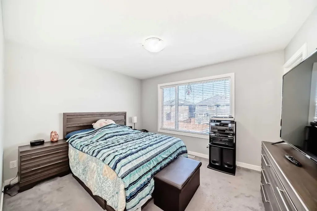 392 Redstone Drive NE Calgary AB T3N 0R1