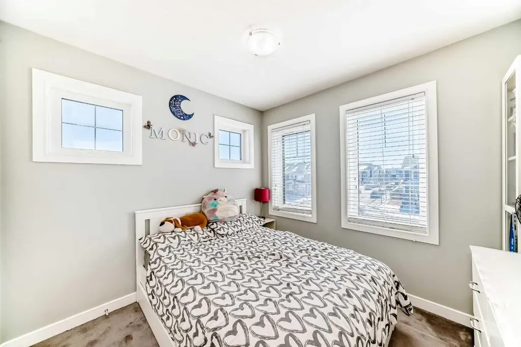 392 Redstone Drive NE Calgary AB T3N 0R1