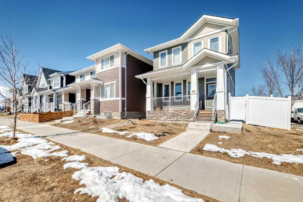 392 Redstone Drive NE Calgary AB T3N 0R1