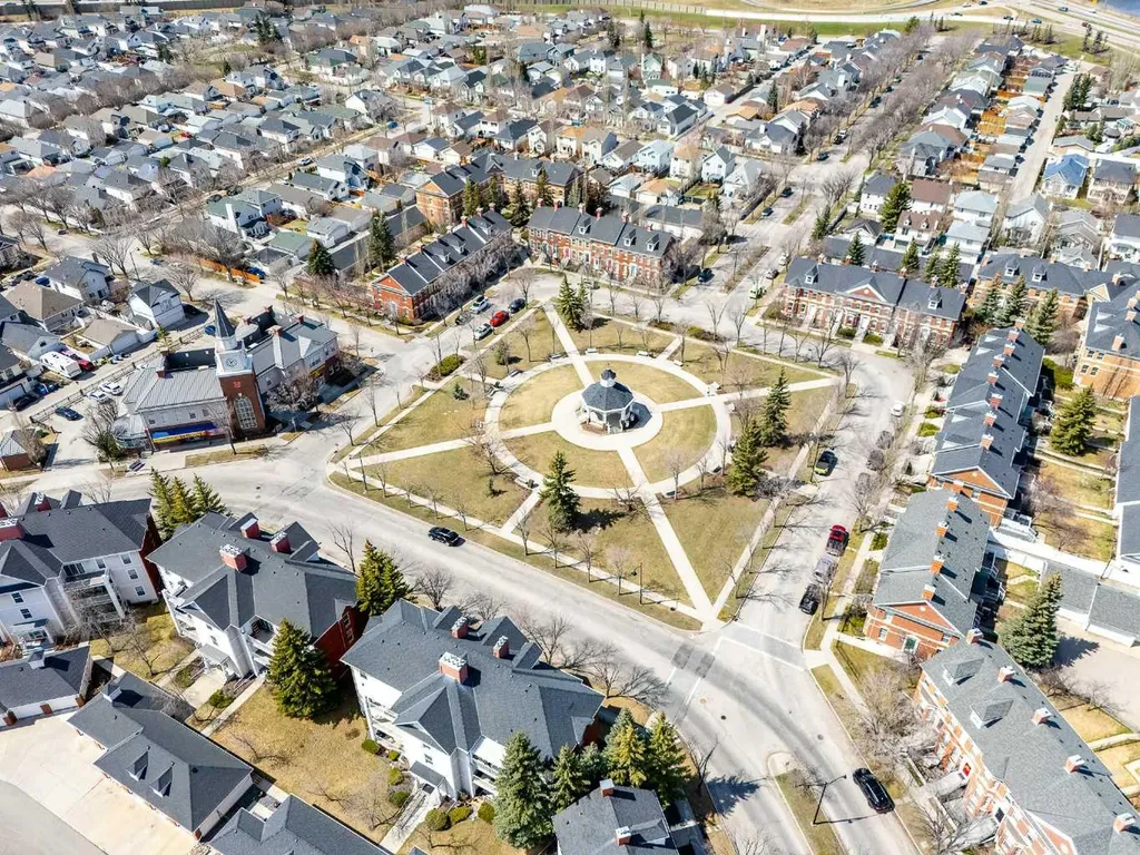 89 Prestwick Way SE Calgary AB T2Z3W7