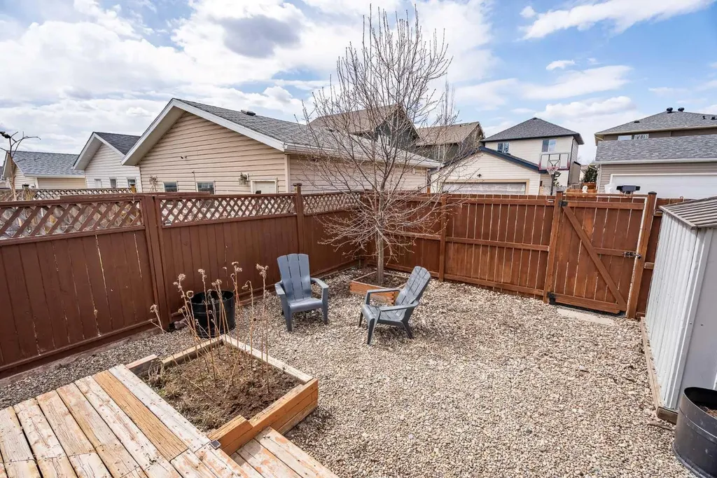 89 Prestwick Way SE Calgary AB T2Z3W7