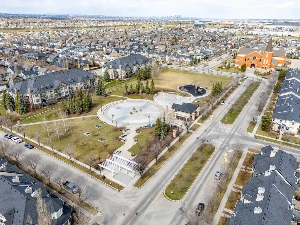 89 Prestwick Way SE Calgary AB T2Z3W7