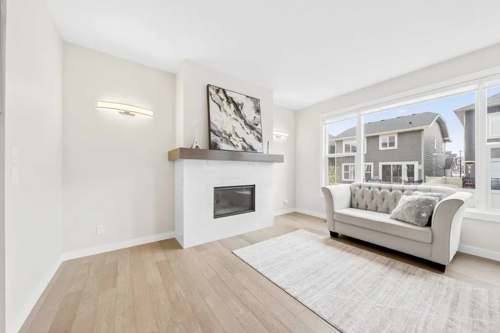 234 West Grove Point SW Calgary AB T3H 1Y7