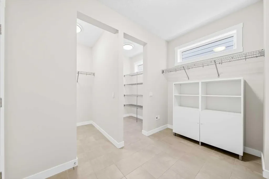 234 West Grove Point SW Calgary AB T3H 1Y7