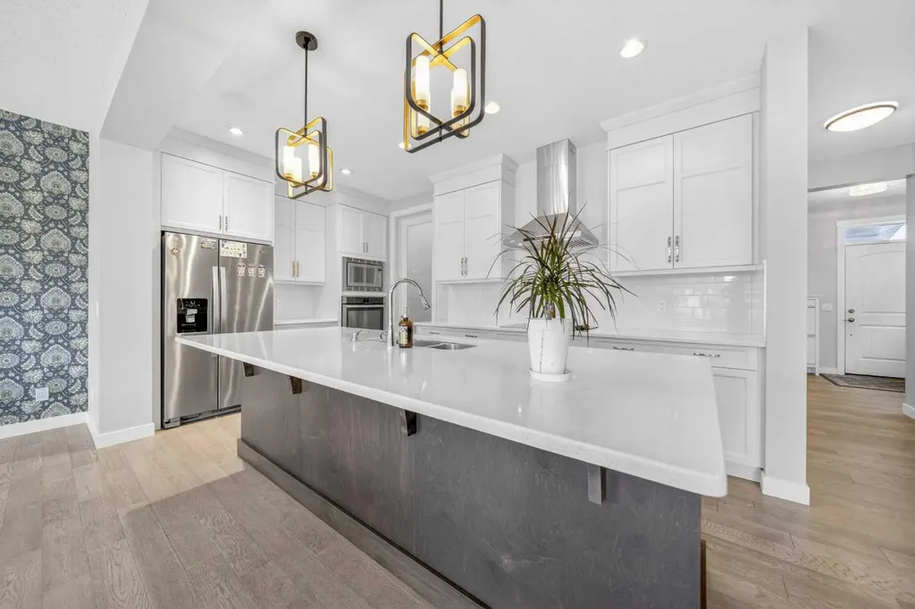 234 West Grove Point SW Calgary AB T3H 1Y7