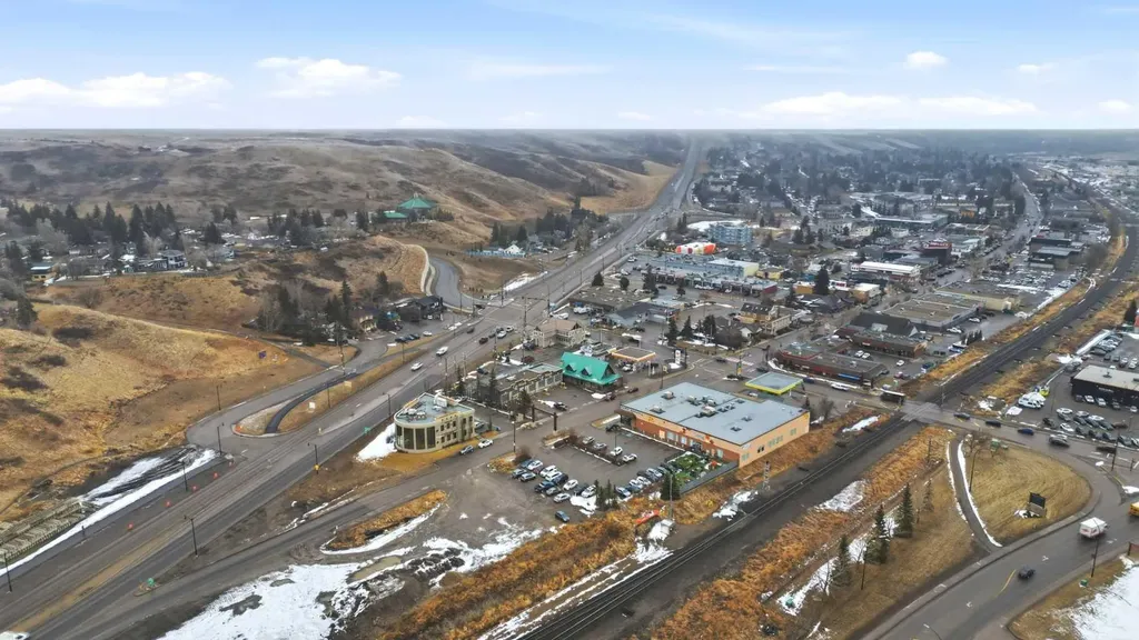 115 Fifth Avenue W Cochrane AB T4C 1B1