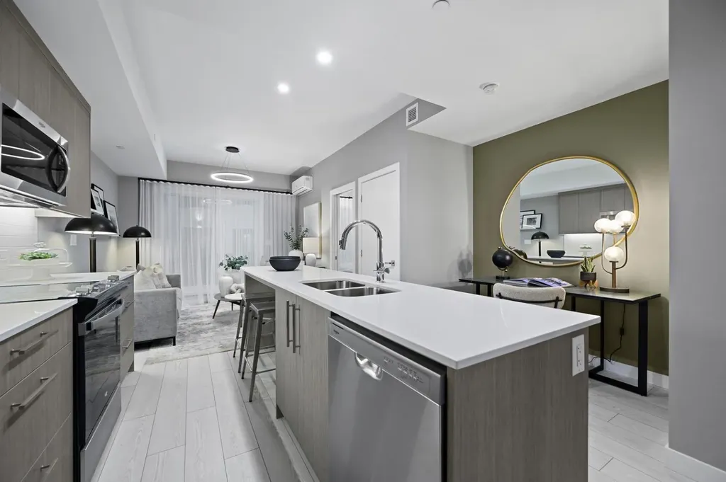 310 15 Avenue SW Calgary AB T2R 1S9