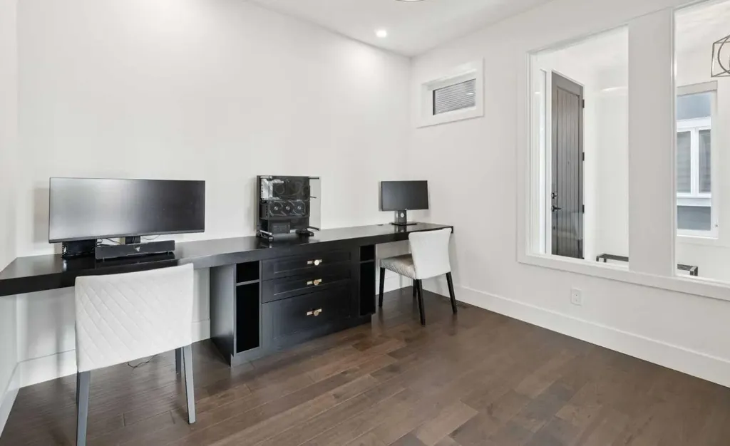 143 Aspen Summit Boulevard SW Calgary AB T3H 6B4